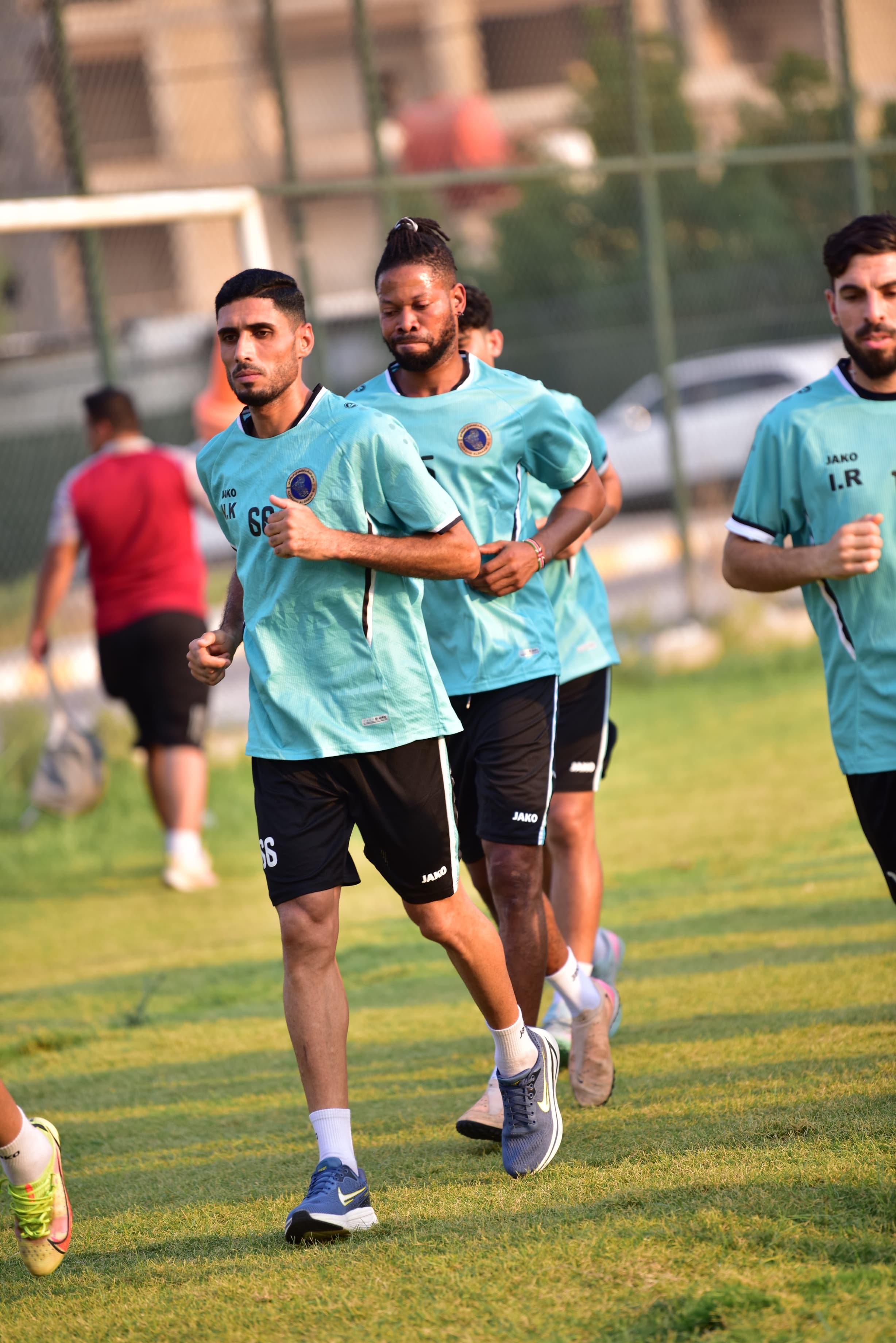فريقنا يرفع وتيرة تحضيراته استعداداً لانطلاق الدوري العراقي الممتاز - صورة 7