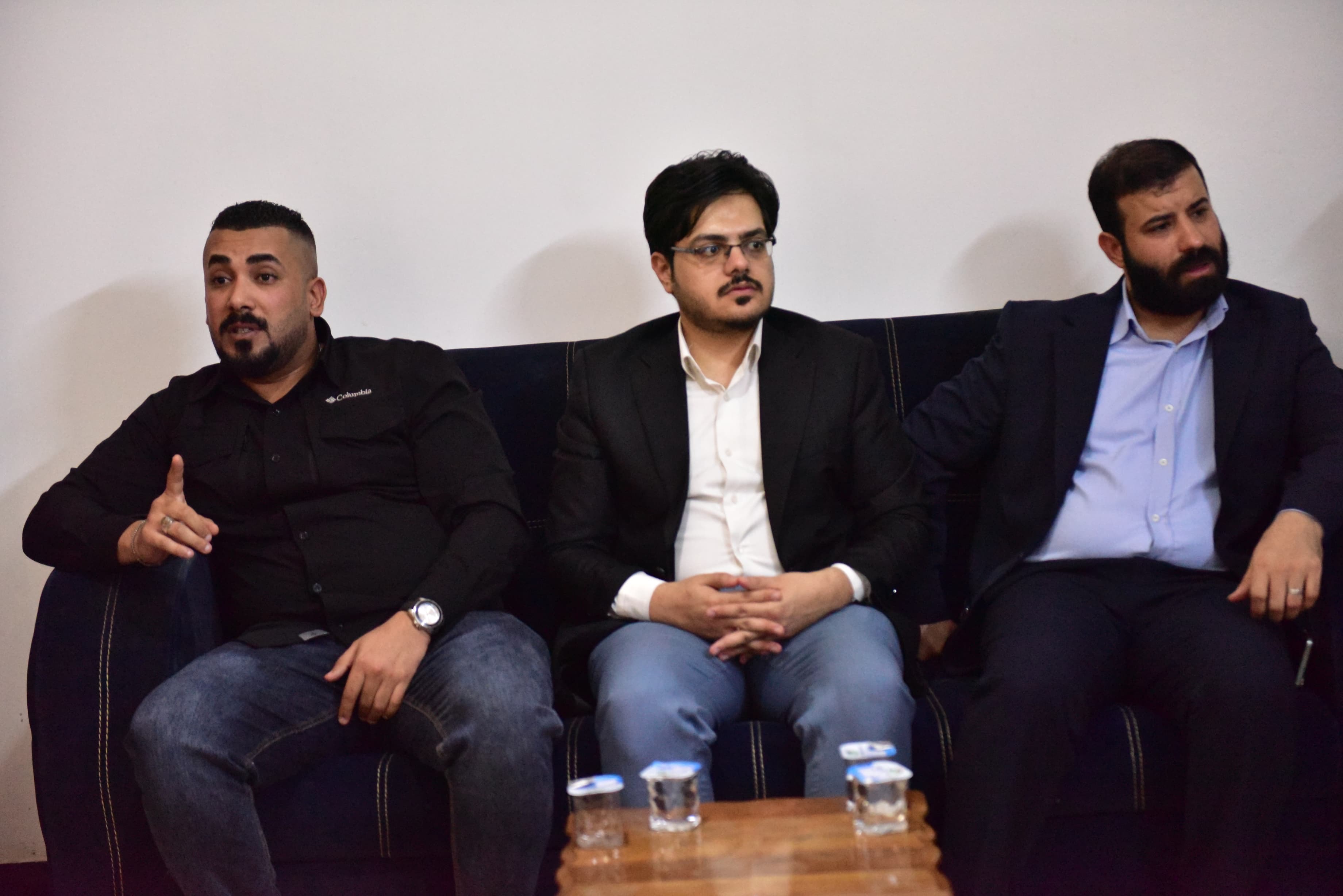 بأجواء ديمقراطية وودية.. الهيئة الإدارية المؤقتة لنادي الحشد الشعبي الرياضي تتسلم مهام عملها - صورة 14