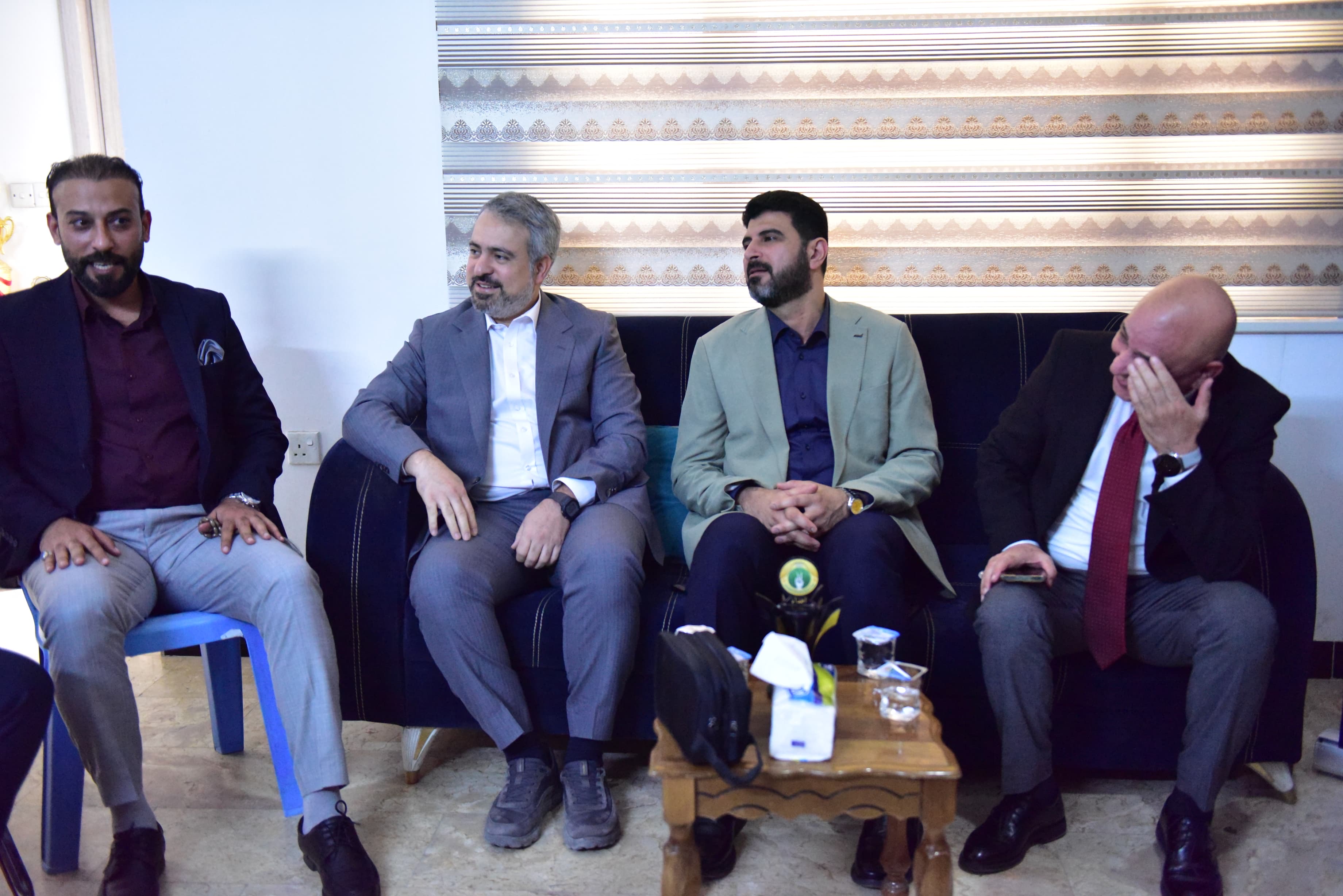 بأجواء ديمقراطية وودية.. الهيئة الإدارية المؤقتة لنادي الحشد الشعبي الرياضي تتسلم مهام عملها - صورة 15
